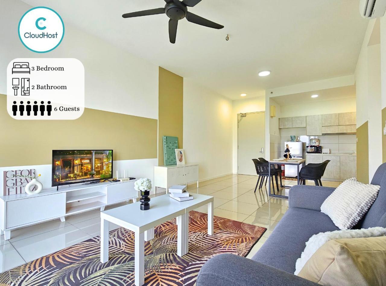 Conezion Near Ioi City Mall, Maeps Serdang, Putrajaya By Cloud Host Kamer foto